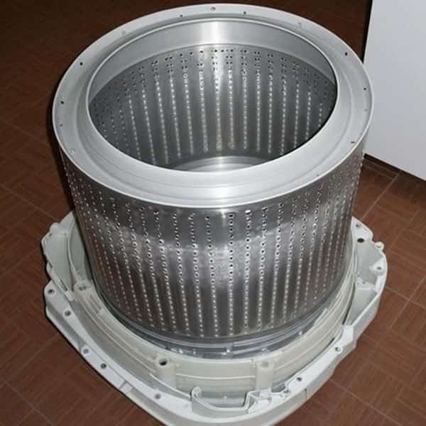Tambor de máquina de lavar limpo, sem resíduo acumulado (01)
